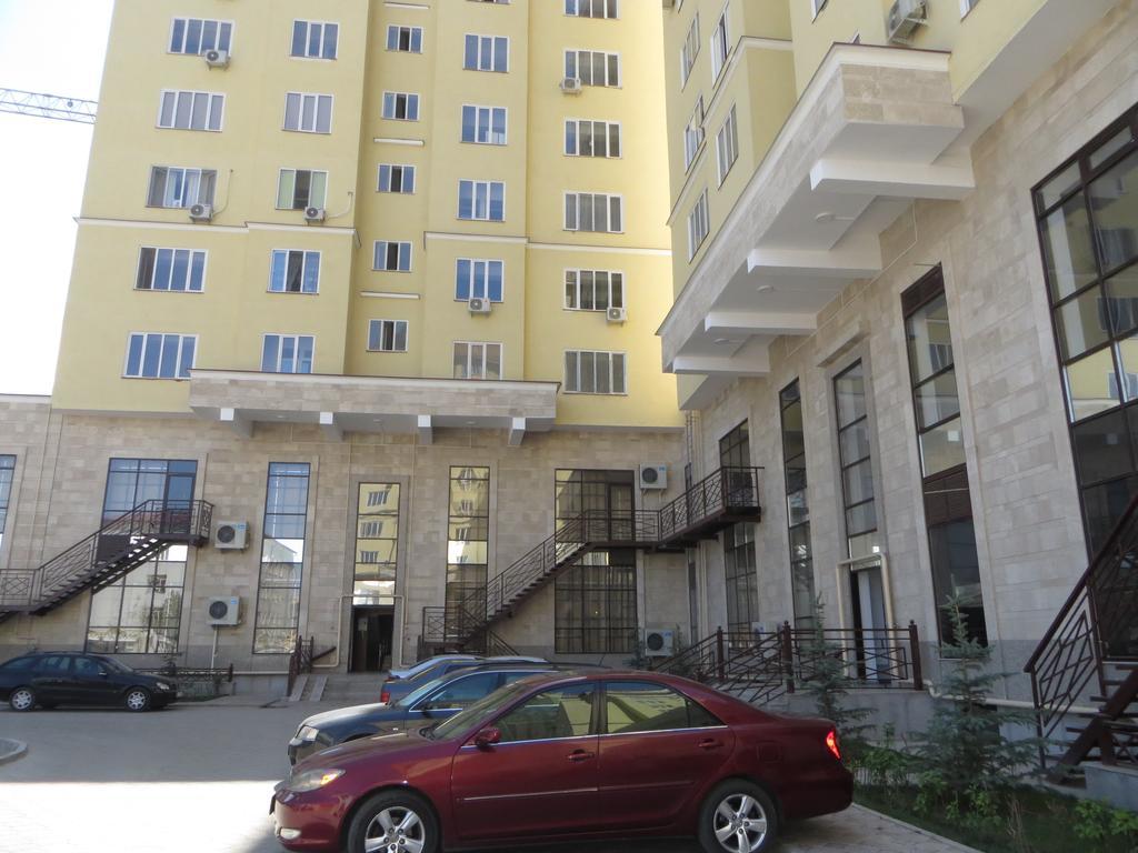 Bishkek Maximus Apartament 2 Eksteriør billede