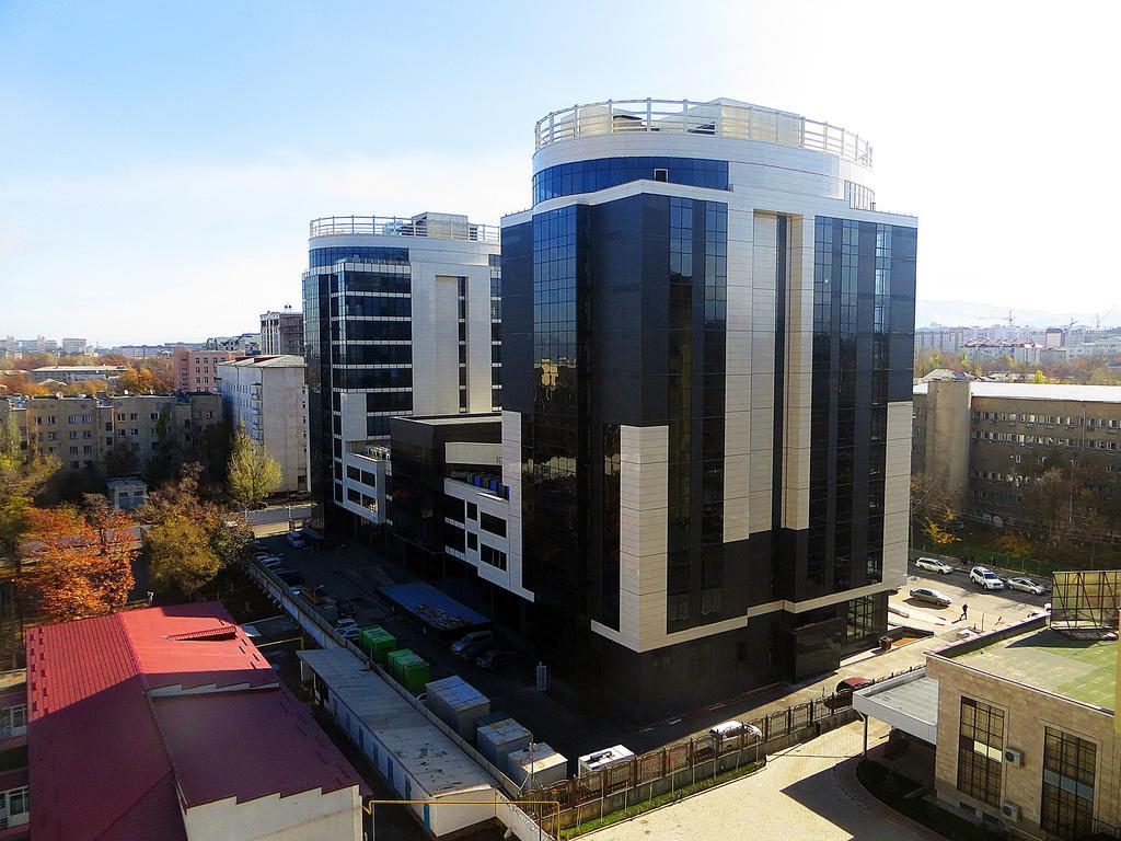 Bishkek Maximus Apartament 2 Eksteriør billede